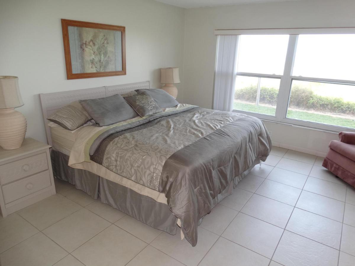 Spanish Main Unit 4- Direct Oceanfront Condo! Cocoa Beach Eksteriør bilde